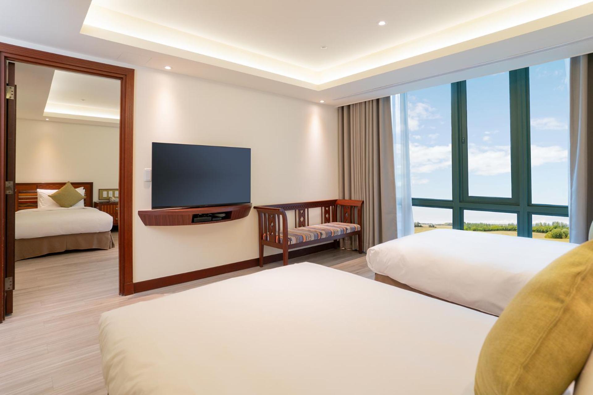 Formosan Naruwan Hotel Taitung Экстерьер фото Deluxe Family Room